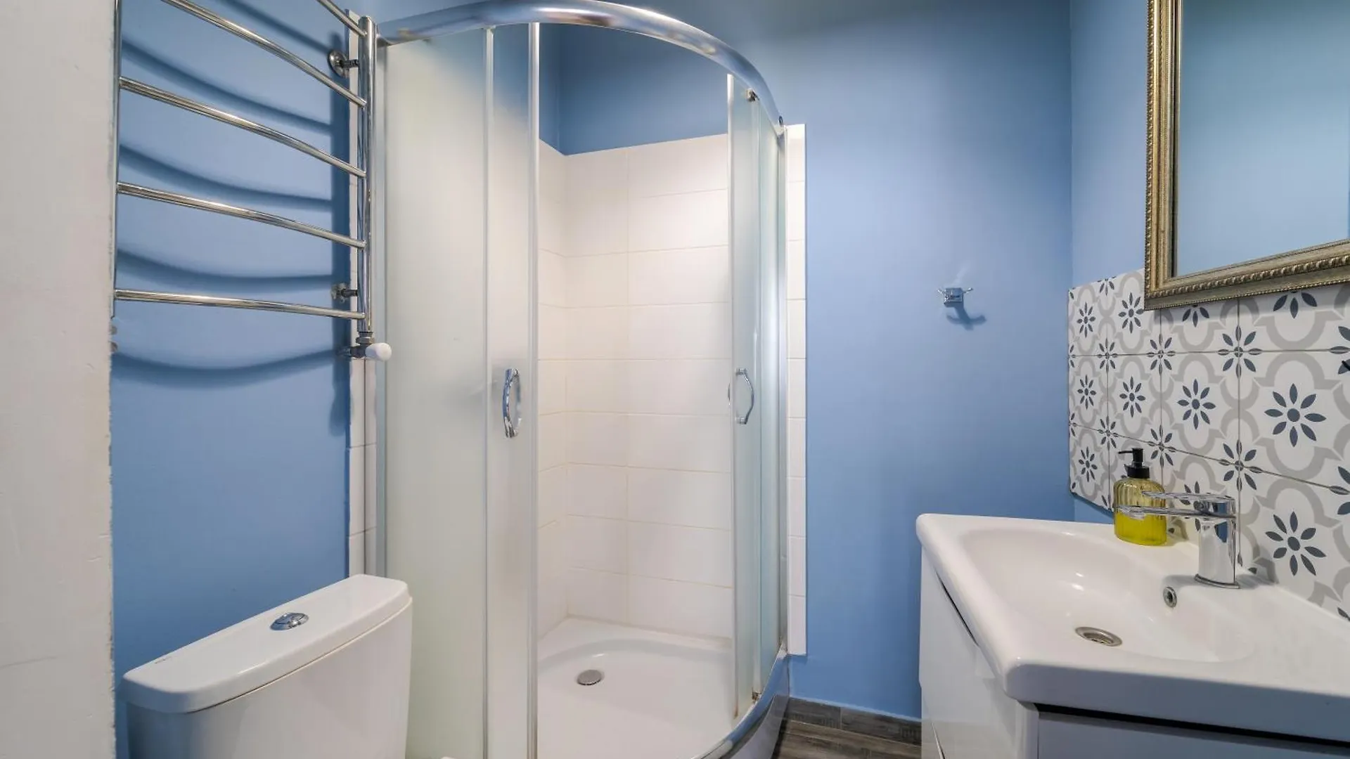 Tut Stavropigiyska Apartment Lviv 0*,