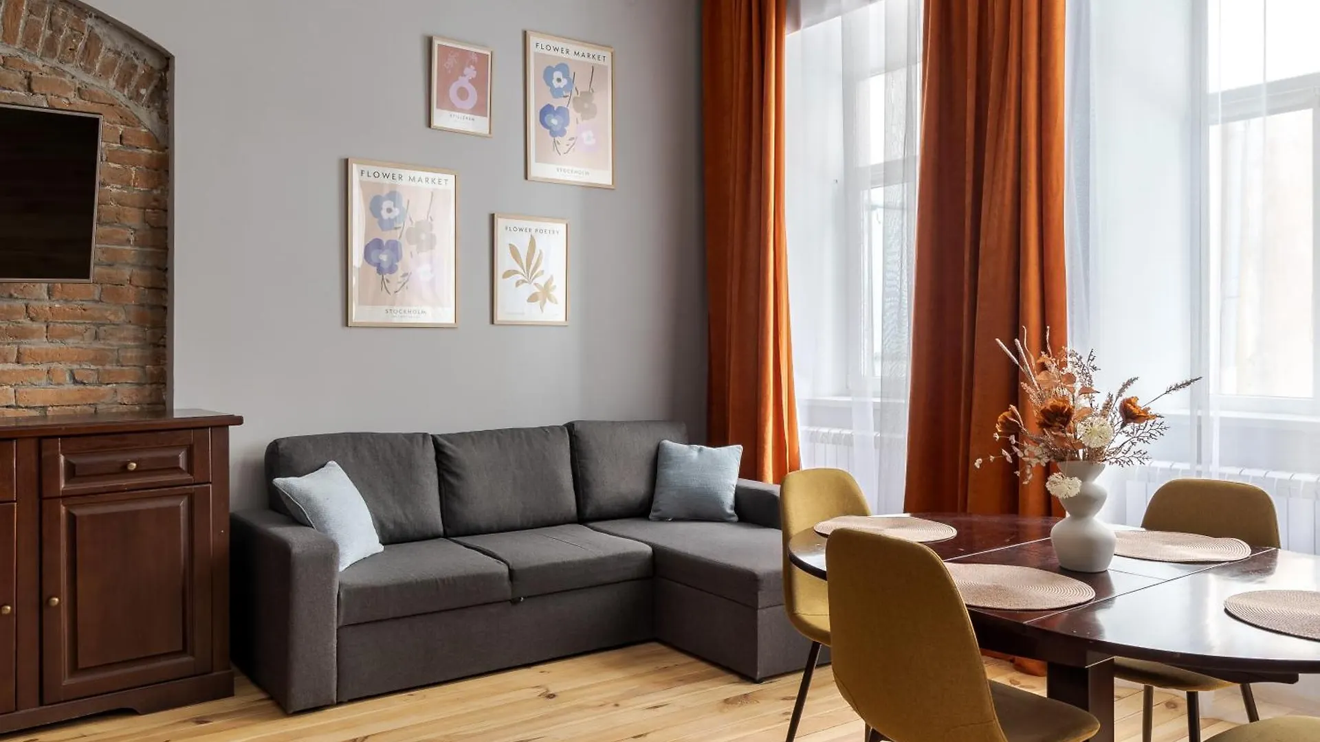 Tut Stavropigiyska Apartment Lviv